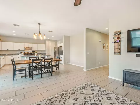 Dining - 5018 E Greenway St, Mesa, AZ 85205 photo 1 of 2