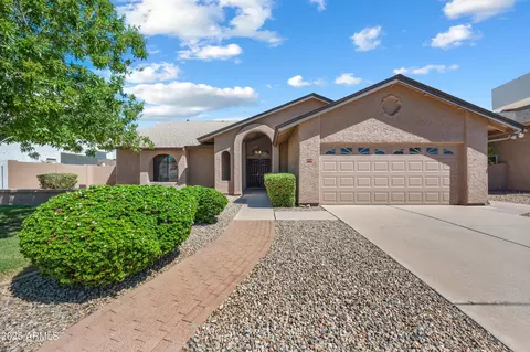 616 W Straford Dr, Chandler, AZ 85225