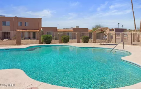 3211 W Echo Ln, Phoenix, AZ 85051 photo 42