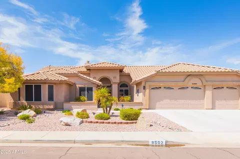 8502 W Kimberly Way, Peoria, AZ 85382