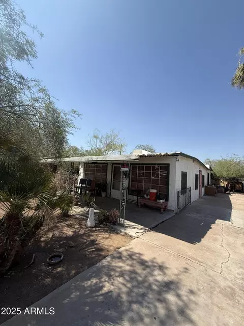 3140 W Holly St, Phoenix, AZ 85009