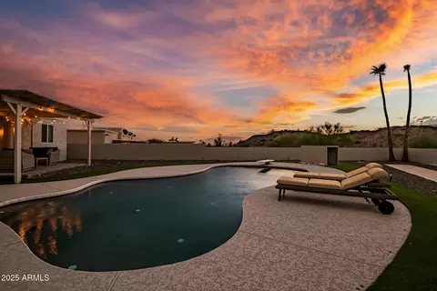Exterior - 7638 N 20th St, Phoenix, AZ 85020 photo 14 of 17