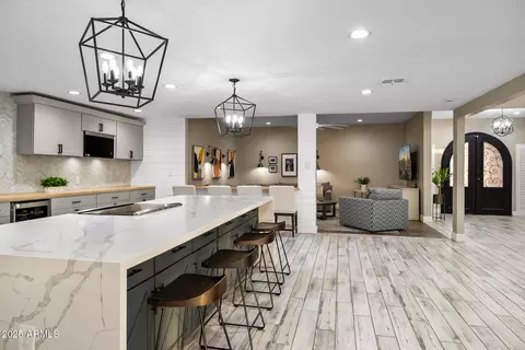 Kitchen - 7638 N 20th St, Phoenix, AZ 85020 photo 6 of 8
