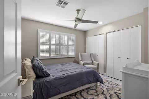 Bedroom - 7638 N 20th St, Phoenix, AZ 85020 photo 5 of 6