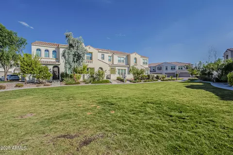 4077 S Sabrina Dr #70, Chandler, AZ 85248