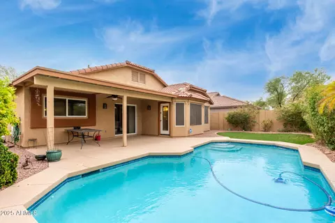 42 N 151st Ln, Goodyear, AZ 85338