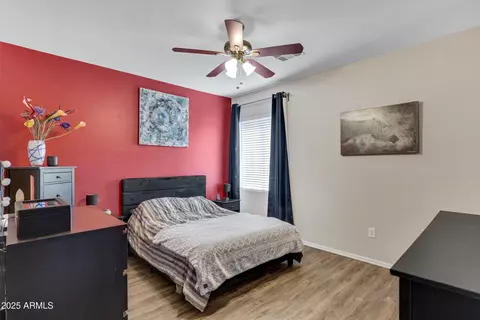 Bedroom - 10631 E Olla Ave, Mesa, AZ 85212 photo 1 of 4
