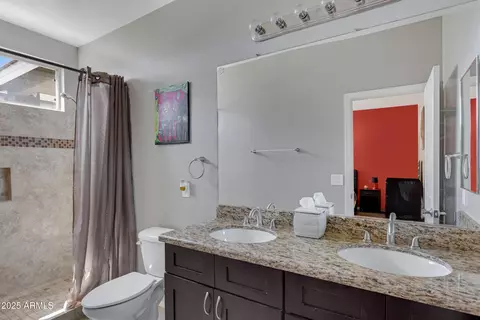 Bath - 10631 E Olla Ave, Mesa, AZ 85212 photo 1 of 2