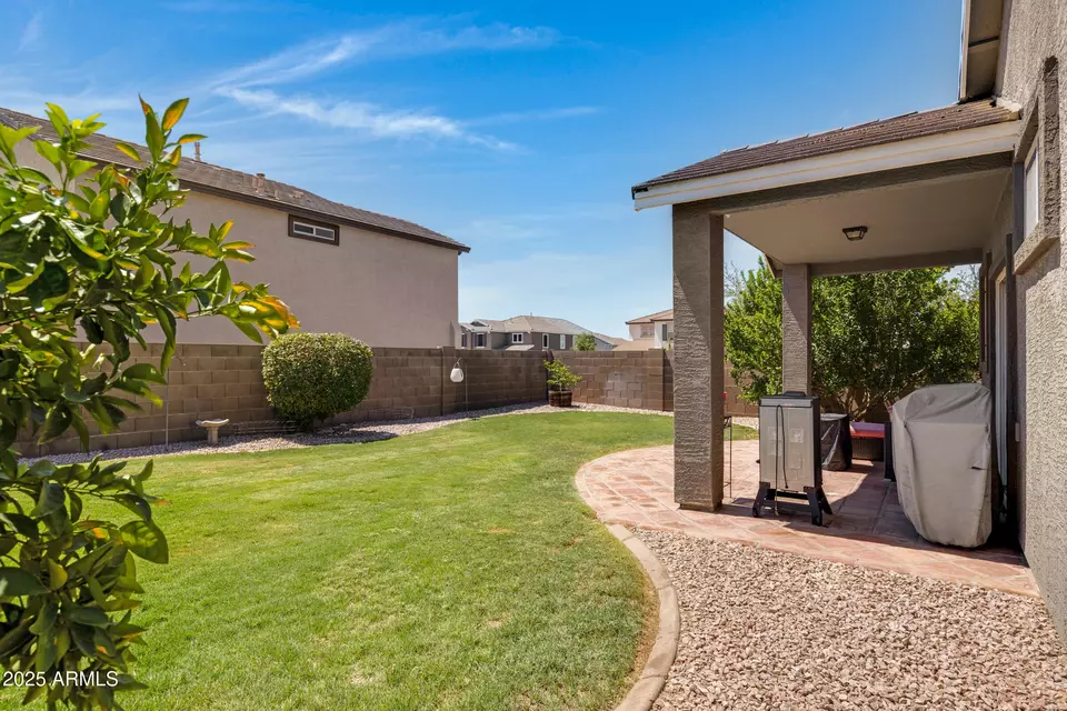 Exterior - 10631 E Olla Ave, Mesa, AZ 85212 photo 4 of 4