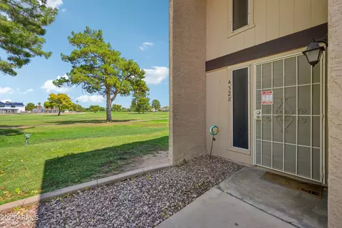 4528 W Continental Dr, Glendale, AZ 85308