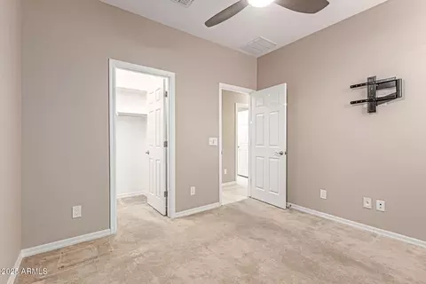 Bedroom - 3235 W Carter Rd, Phoenix, AZ 85041 photo 4 of 6