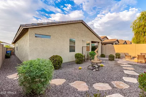Exterior - 3235 W Carter Rd, Phoenix, AZ 85041 photo 8 of 12