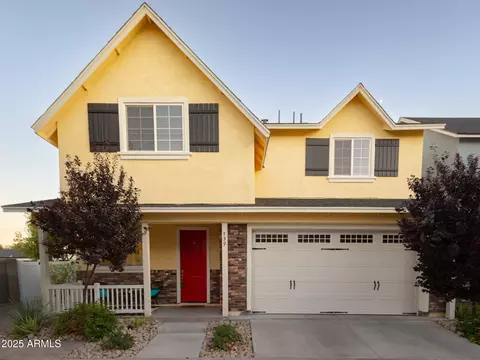 739 E Calavar Rd, Phoenix, AZ 85022