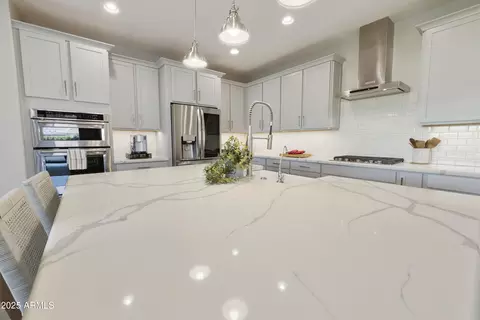 Kitchen - 10330 E Tiburon Ave, Mesa, AZ 85212 photo 1 of 11