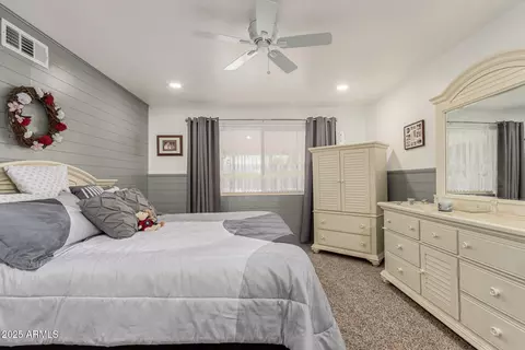 Bedroom - 8352 Edgewood Ave, Mesa, AZ 85208 photo 2 of 5