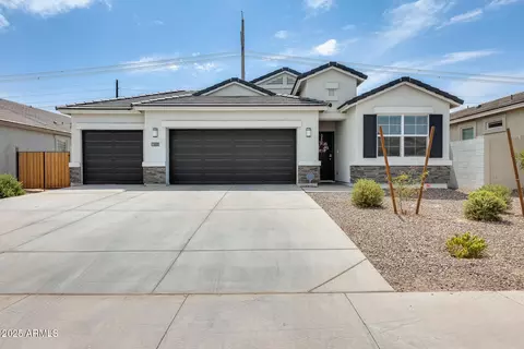 10333 W Sonrisas St, Tolleson, AZ 85353