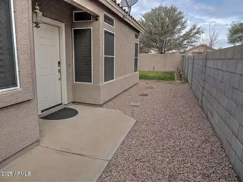 4330 E South Fork Dr, Phoenix, AZ 85044 photo 21