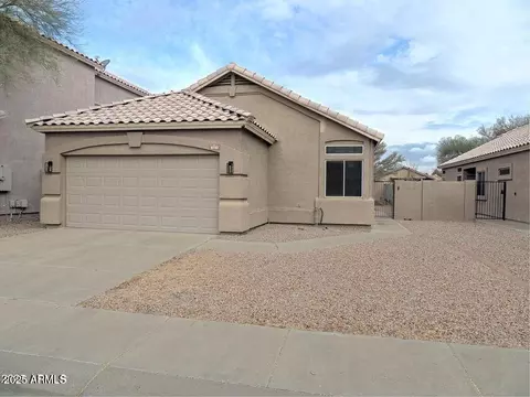 4330 E South Fork Dr, Phoenix, AZ 85044
