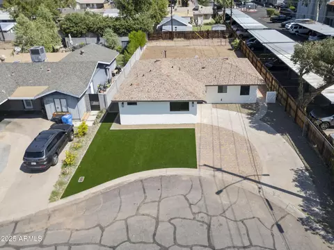 View/Area - 1046 Elm St, Phoenix, AZ 85014 photo 2 of 2