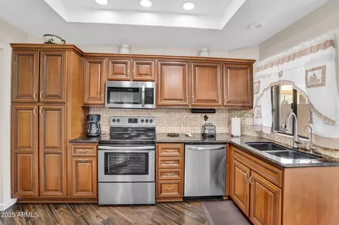 Kitchen - 4725 E Brown Rd #10, Mesa, AZ 85205 photo 2 of 4