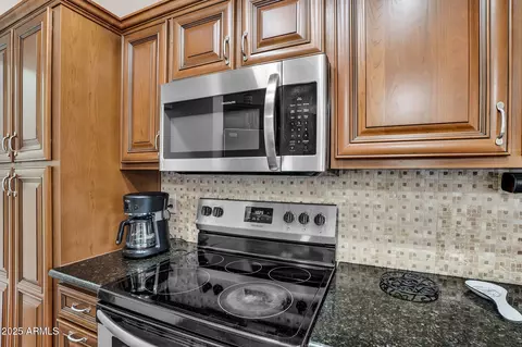 Kitchen - 4725 E Brown Rd #10, Mesa, AZ 85205 photo 3 of 4