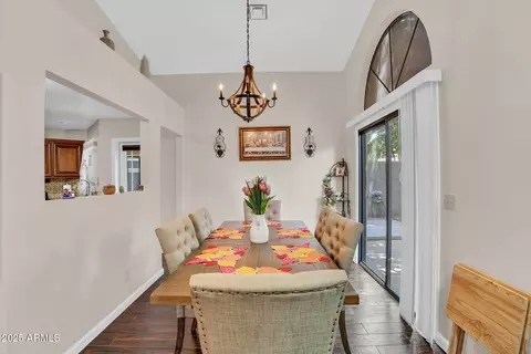 Dining - 4725 E Brown Rd #10, Mesa, AZ 85205 photo 2 of 3