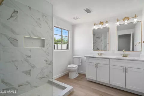 Bath - 1702 W Indian School Rd, Phoenix, AZ 85015 photo 1 of 4