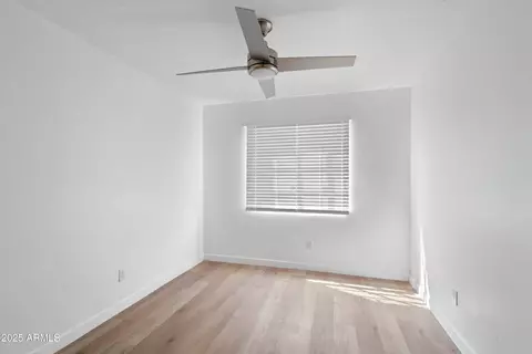 Bedroom - 1702 W Indian School Rd, Phoenix, AZ 85015 photo 1 of 1