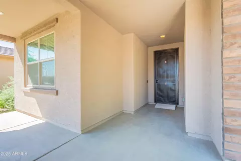 Exterior - 2816 W Pollack St, Phoenix, AZ 85041 photo 12 of 12
