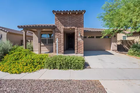 Exterior - 2816 W Pollack St, Phoenix, AZ 85041 photo 1 of 12