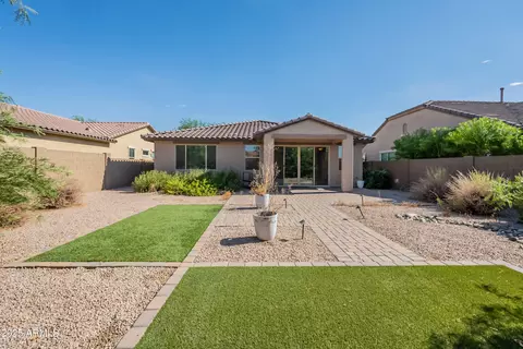 Exterior - 2816 W Pollack St, Phoenix, AZ 85041 photo 10 of 12