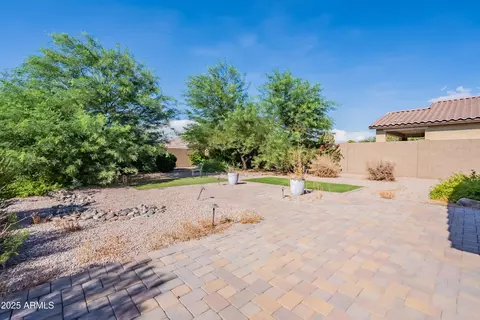 Exterior - 2816 W Pollack St, Phoenix, AZ 85041 photo 4 of 12