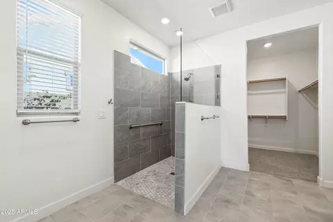 Entry Way - 2816 W Pollack St, Phoenix, AZ 85041 photo 1 of 4