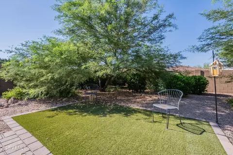 Exterior - 2816 W Pollack St, Phoenix, AZ 85041 photo 6 of 12