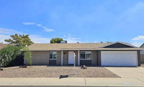 4033 E Tamaya St, Phoenix, AZ 85044