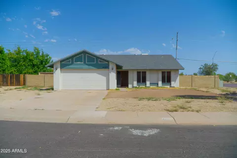 4060 E Karen Dr, Phoenix, AZ 85032
