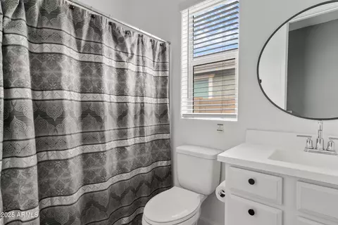 Bath - 9833 E Red Giant Dr, Mesa, AZ 85212 photo 3 of 3