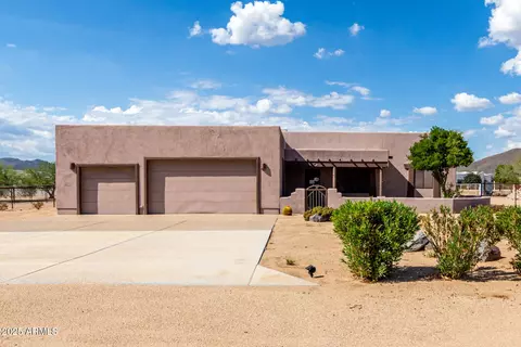 934 E Carlise Rd, Phoenix, AZ 85086