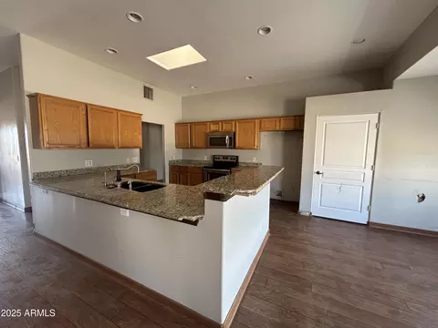 934 E Carlise Rd, Phoenix, AZ 85086 photo 14