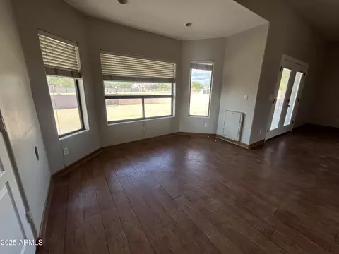 934 E Carlise Rd, Phoenix, AZ 85086 photo 11
