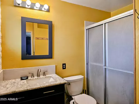 Bath - 1368 W Cameo St, Bisbee, AZ 85603 photo 1 of 2