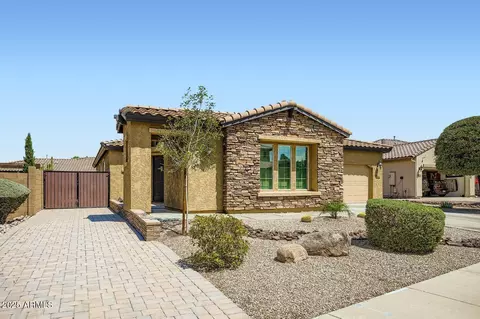 966 E Rojo Way, Gilbert, AZ 85297