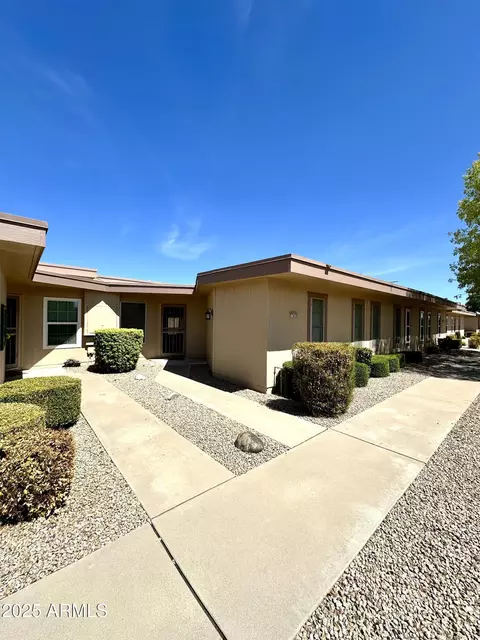 17423 N 105th Ave, Sun City, AZ 85373