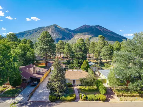 View/Area - 3106 E Mount Elden Dr, Flagstaff, AZ 86004 photo 3 of 4