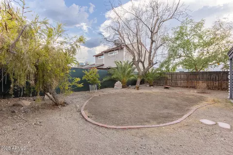 Exterior - 4131 E Carter Dr, Phoenix, AZ 85042 photo 2 of 7