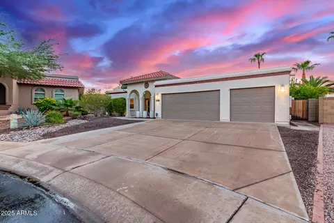 3846 E Keresan St, Phoenix, AZ 85044