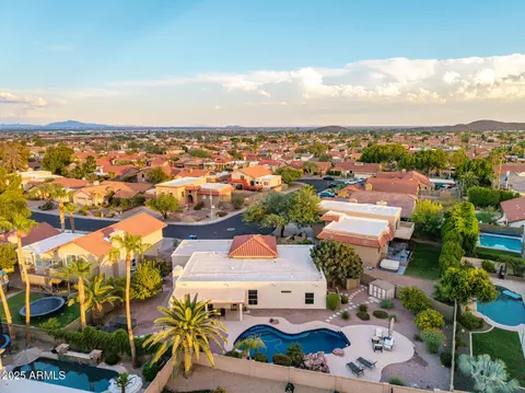 View/Area - 3846 E Keresan St, Phoenix, AZ 85044 photo 10 of 14