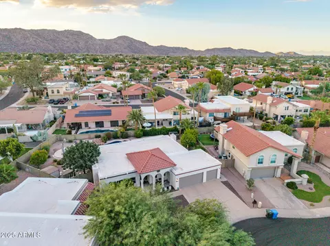 View/Area - 3846 E Keresan St, Phoenix, AZ 85044 photo 4 of 14