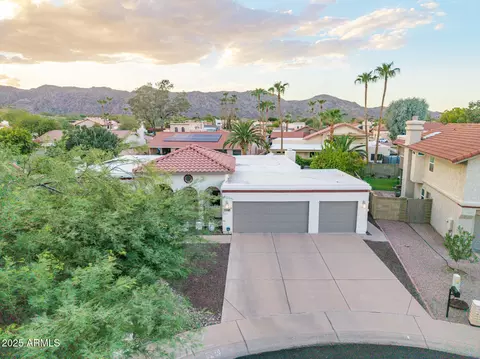 View/Area - 3846 E Keresan St, Phoenix, AZ 85044 photo 2 of 14
