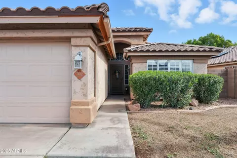 Exterior - 702 W Scott Ave, Gilbert, AZ 85233 photo 2 of 7